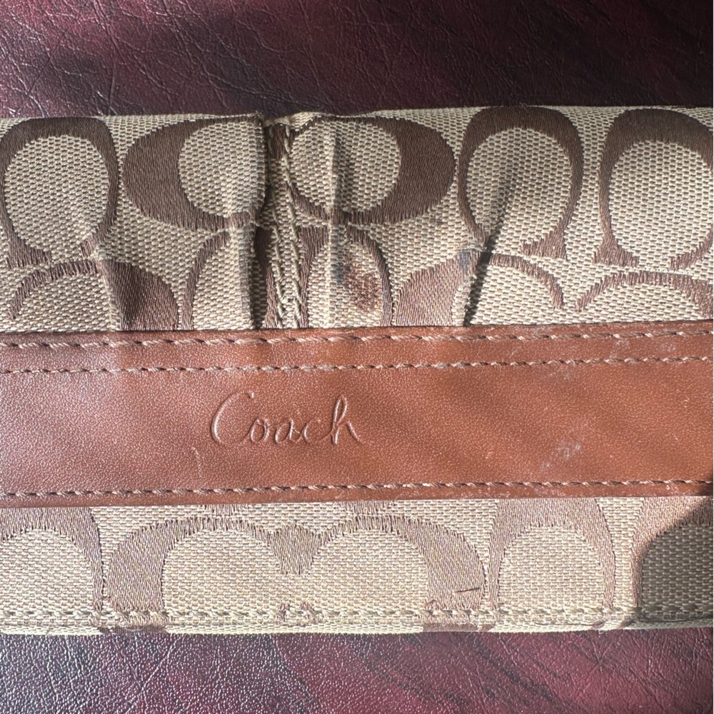 Vintage Coach Wallet with Signature Monogram - Picture 2 of 5